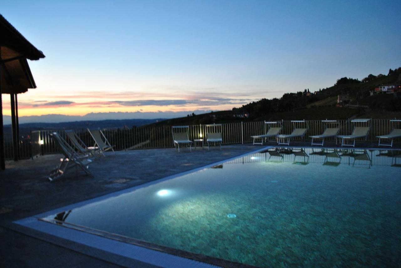 Casa Castella - Adults Only - Langhe Villa Diano dʼAlba Екстериор снимка