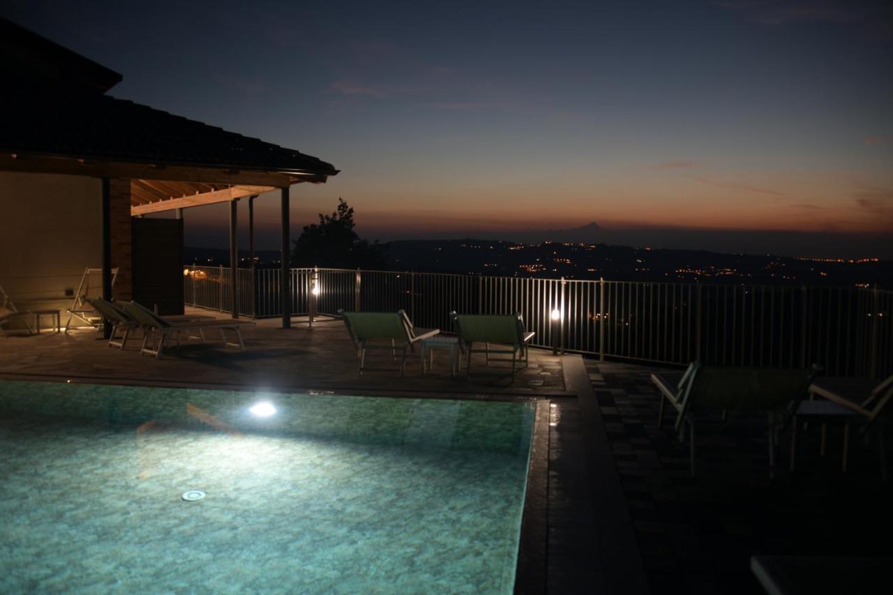 Casa Castella - Adults Only - Langhe Villa Diano dʼAlba Екстериор снимка
