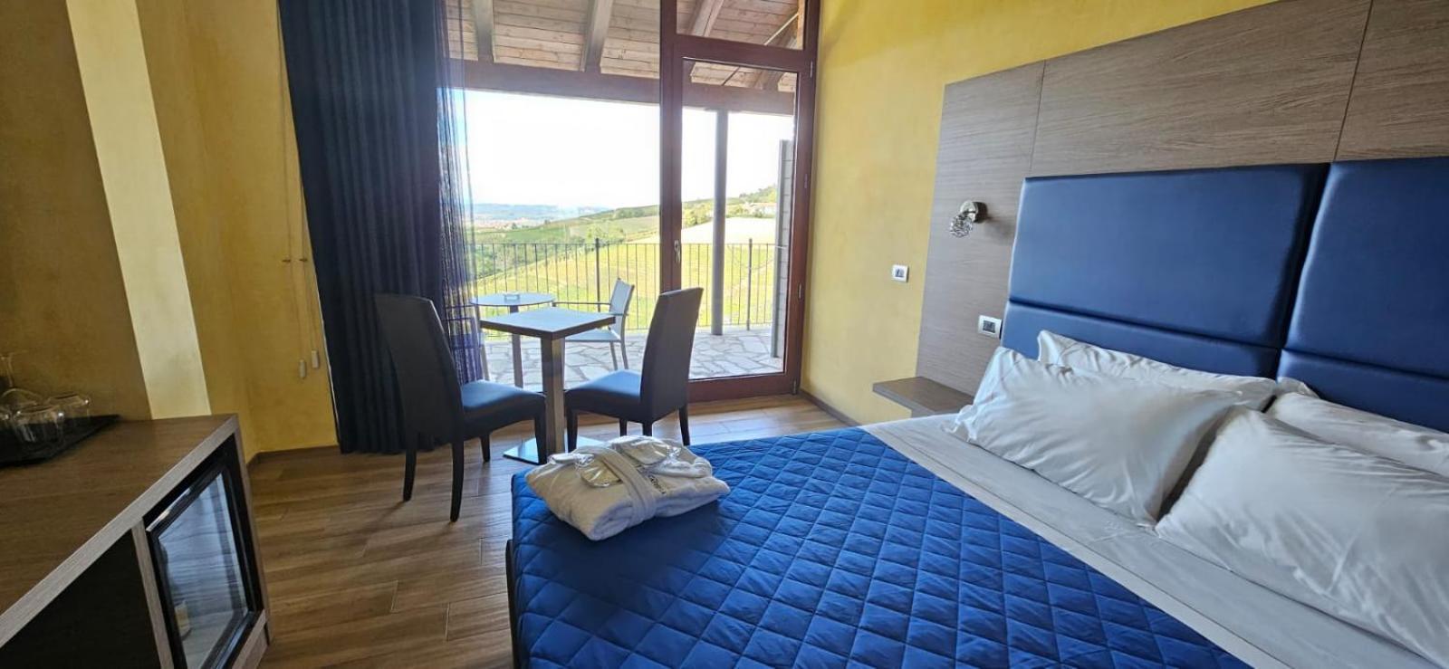 Casa Castella - Adults Only - Langhe Villa Diano dʼAlba Екстериор снимка
