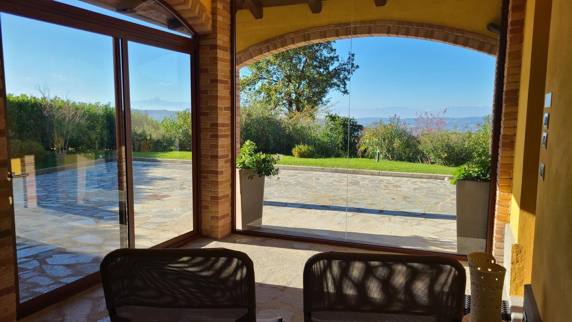 Casa Castella - Adults Only - Langhe Villa Diano dʼAlba Екстериор снимка