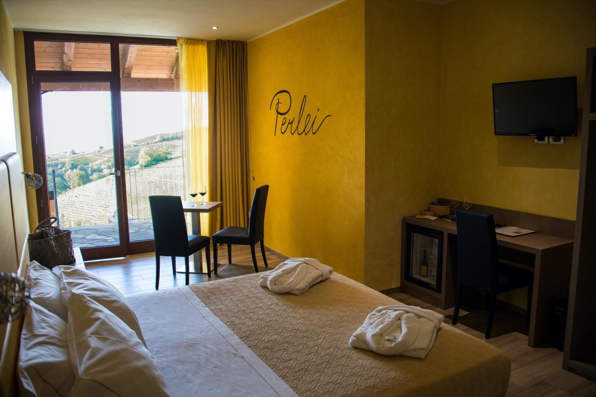 Casa Castella - Adults Only - Langhe Villa Diano dʼAlba Екстериор снимка